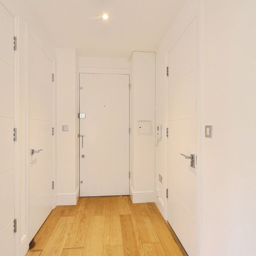 2 Bed Flat, Dolben Court, SW1P - Photo 1