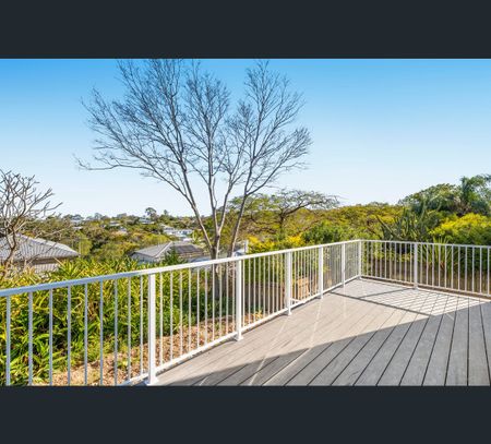 8A Shaw Street, Bardon, Qld 4065 - Photo 4
