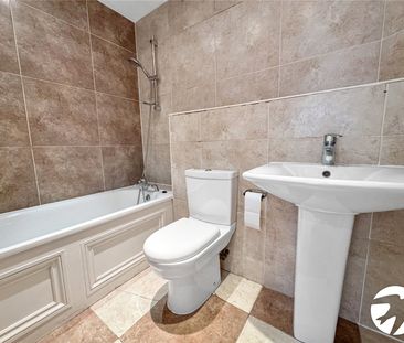 2 bedroom property to rent - Photo 4