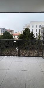 Location Appartement 2 pièces 45m² CLERMONT FERRAND 63000 - Photo 3