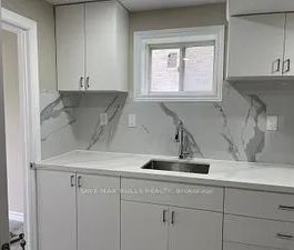 Detached Home For Lease | W8427548 - Photo 1