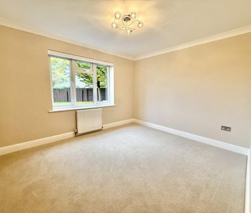 3 bedroom detached house to rent - Photo 4