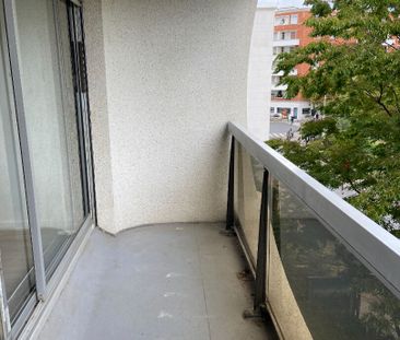 STUDIO COURBEVOIE BECON - Photo 3