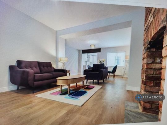 3 bedroom end of terrace house to rent - Photo 1