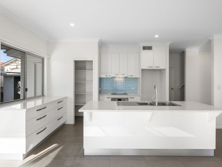 11, Harding Street, QLD, Enoggera - Photo 2