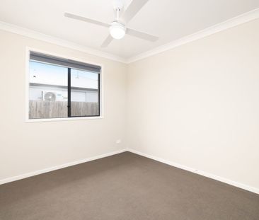 Modern Family Living Awaits: For Rent at Ellen Grove - Photo 6