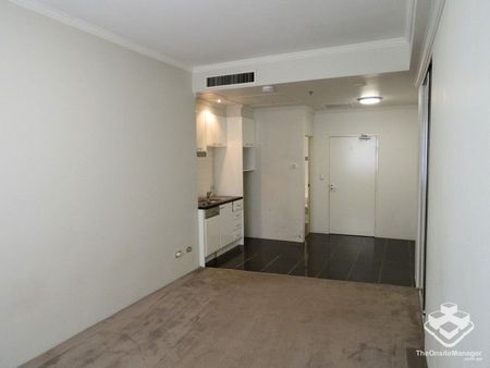 Studio Apartment in the heart of Chatswood - Photo 2