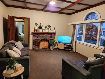 Character Home in Frankton - Photo 5