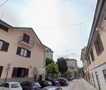 Trilocale con giardino, balcone, cantina e garage - Photo 6