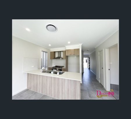12 Cordrush Street, Marsden Park, NSW 2765 - Photo 3