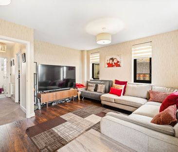 Ref: GK - Chaucer Gardens - Photo 3