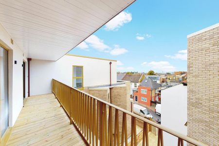 2 bedroom flat to rent - Photo 4