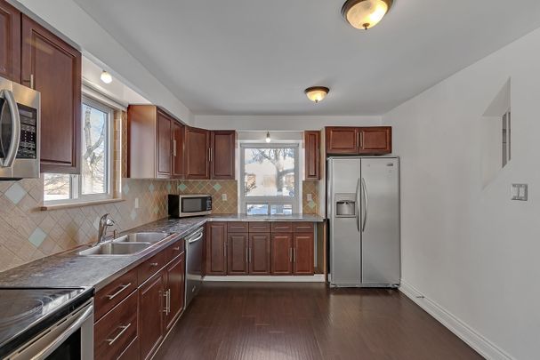 For Lease - 37 Banner Crescent, Ajax, Ontario - Photo 1