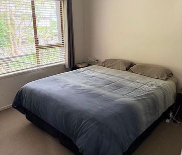 Privately situated 3 bedroom home. - Photo 5