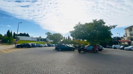 3 room luxury Apartment for rent in Sintra, Portugal - Photo 4