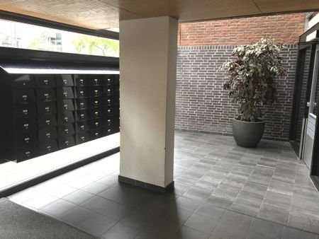 Te huur: Appartement Jan Pettersonstraat in Rotterdam - Photo 2