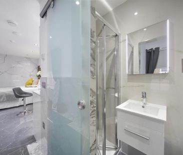 Studio to rent - Photo 6