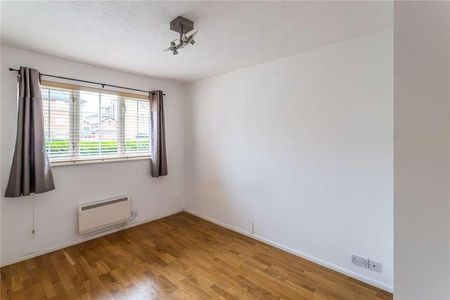 Sigrist Square, Kingston Upon Thames, KT2 - Photo 2