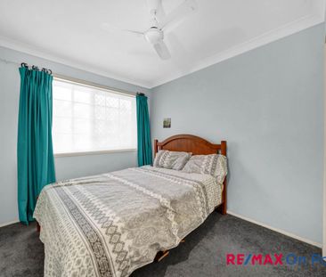 Large Home with Pool in Prime Cleveland Cul-de-Sac - Photo 5