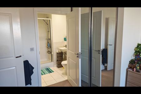 2 Bed Flat, Cordelia Street, E14 - Photo 5