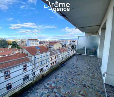 Location Appartement 2 pièces 49m² VALENCE 26000 - Photo 6