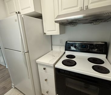 For Lease - 3 Pemberton Avenue Unit# 306, Toronto, Ontario - Photo 2