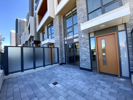 For Lease - 11 mcmahon Drive Unit# 106, Toronto, Ontario - Photo 2