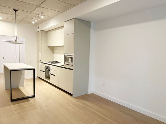 For Lease - 1720 Bayview Avenue Unit# 214, Toronto, Ontario - Photo 1