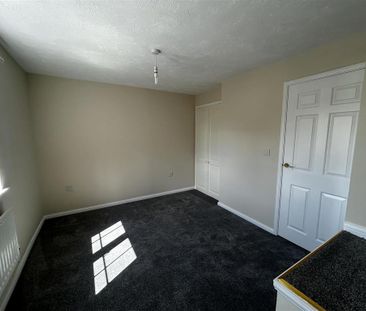 2 bedroom detached house to rent - Photo 4