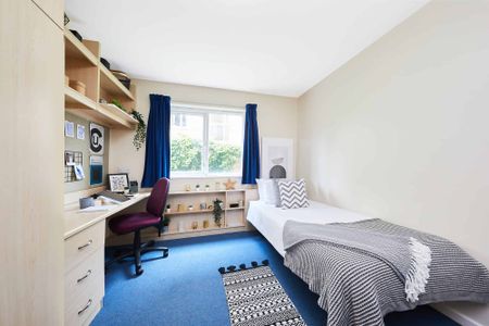 Single Ensuite Room - Photo 2