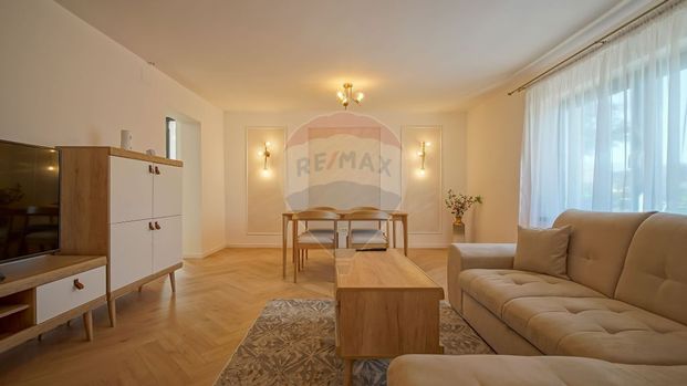 Casă modernă 3 camere, prima închiriere, în Ghimbav - Fotografie 1