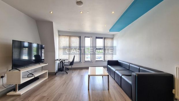 3 bedroom flat share to rent - Photo 1