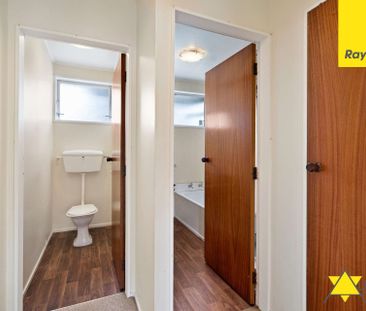 Two Bedroom and One Bathroom Unit in New Lynn! - Photo 4