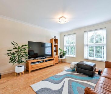 4 bedroom detached house to rent - Photo 3