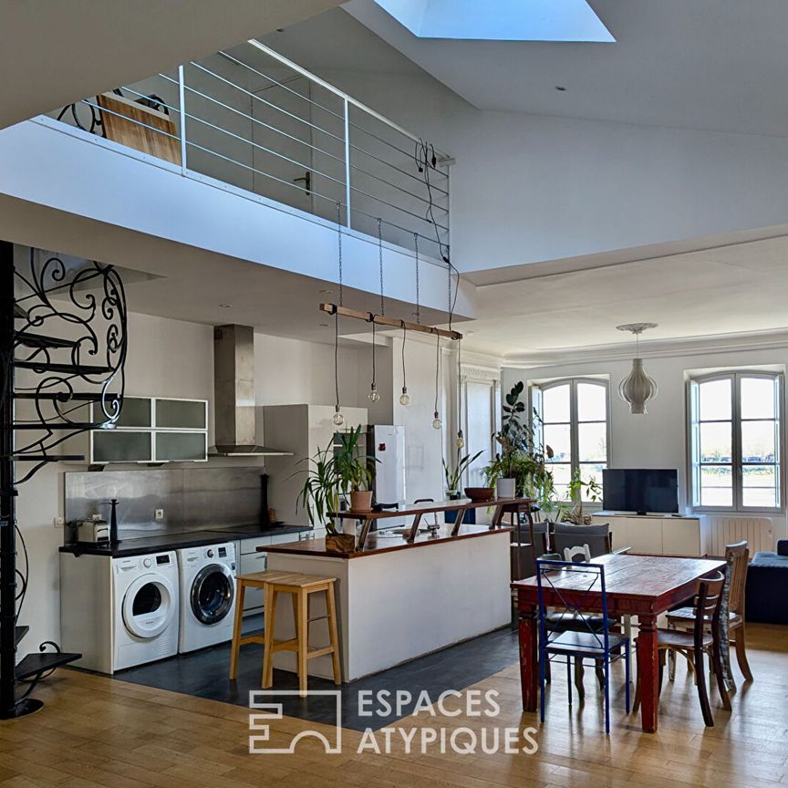 Loft sur les quais - Photo 1