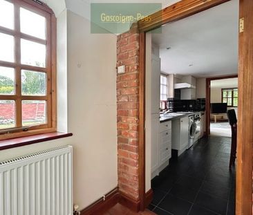 Station Road, Mimbridge, GU24 - Photo 1