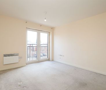 1 bedroom Apartment to rent - Photo 4