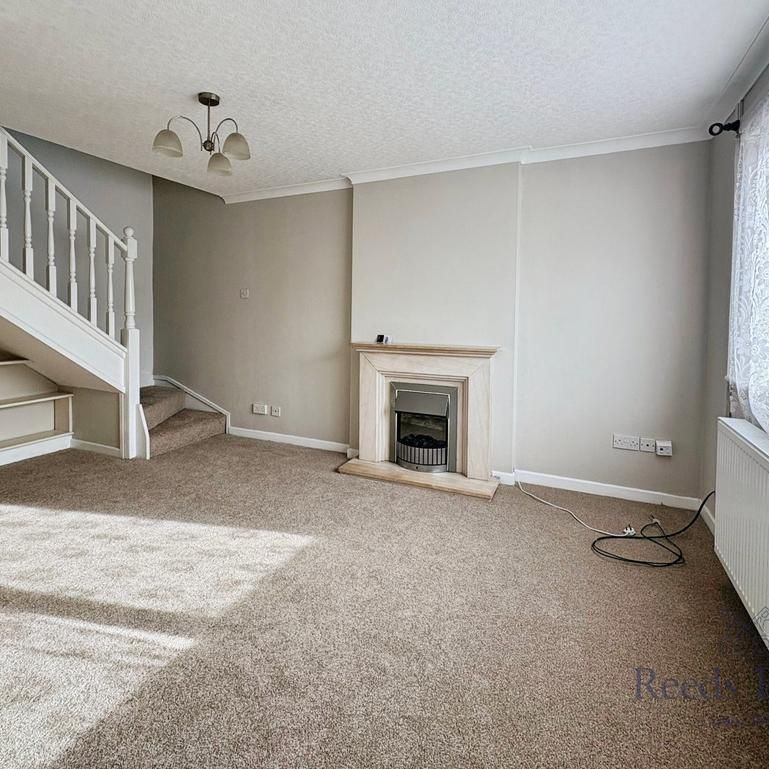2 bedroom detached house to rent - Photo 1