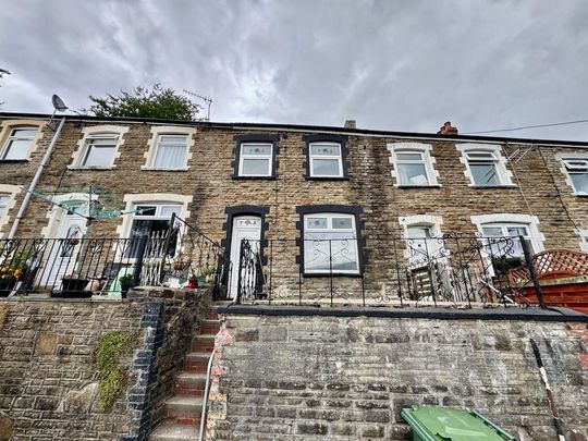 3 bedroom terraced house to rent - Photo 1
