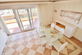 Luxury 2 bedrooms Penthouse Duplex for rent in Nueva Andalucia