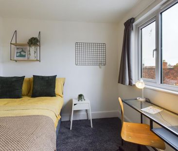 1 bedroom in a house share to rent - Photo 4