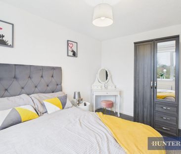 3 bedroom House To Let - Photo 2
