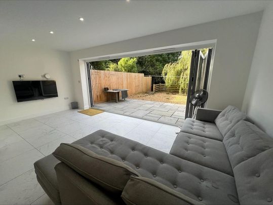 1 bedroom house to rent - Photo 1