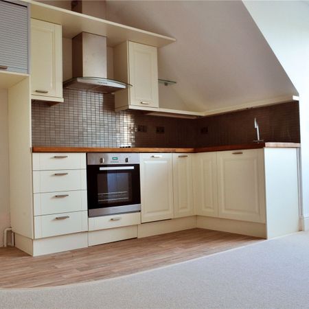 1 bedroom apartment to rent - Photo 3