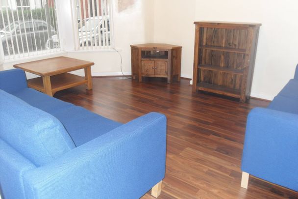 4 Bed Terraced House, Barrington Road, L15 - Photo 1