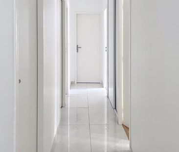 Location Maison 4 pièces 115m² VAL DE VIRVEE 33240 - Photo 3