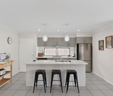 24 Severn Crescent, North Lakes QLD 4509 - House For Rent | Domain - Photo 3