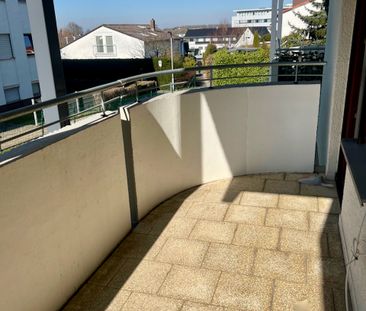 *Racano Immobilien* - Ideale Single Wohnung - direkt einzugsbereit! - Photo 1