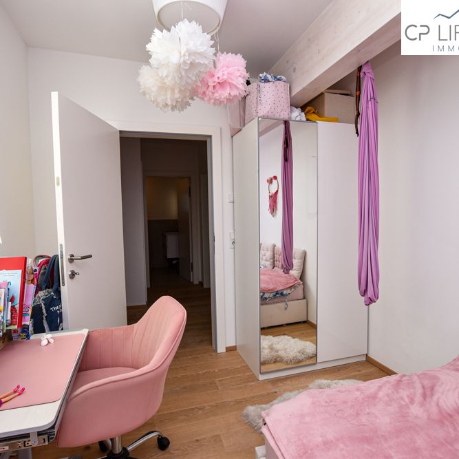 Praktisch gelegene 3-Zimmer-Wohnung mit Dachterrasse - Photo 1
