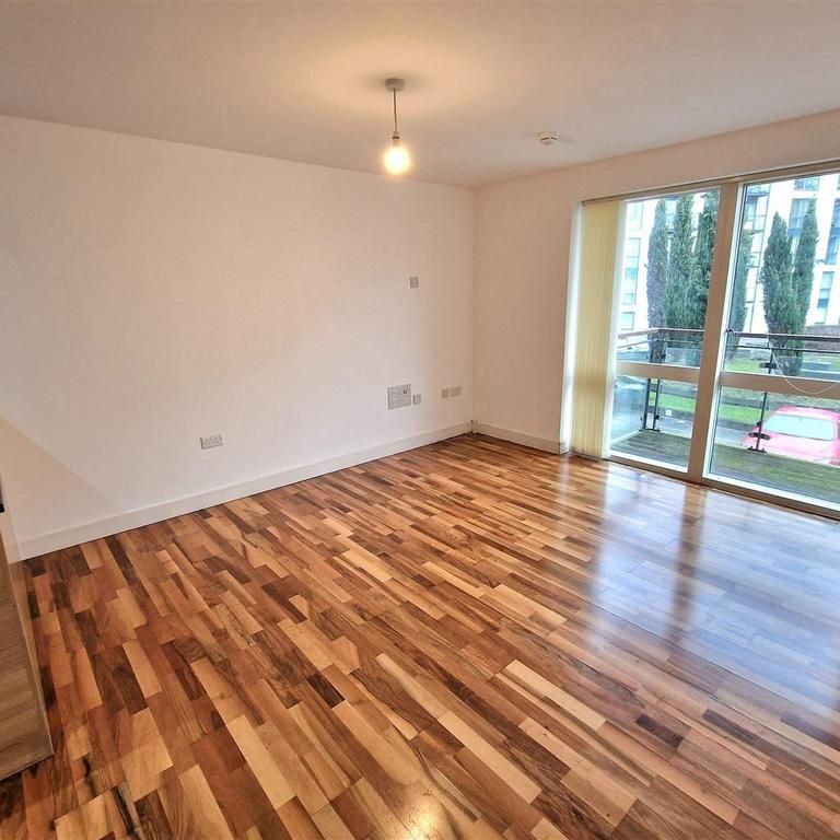 2 bedroom apartment to rent - Photo 1